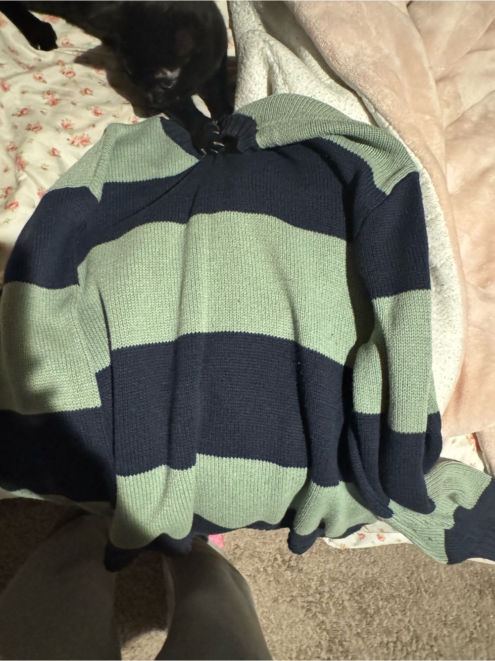 Hollister Navy & Sage Wide-Stripe Crewneck Sweater